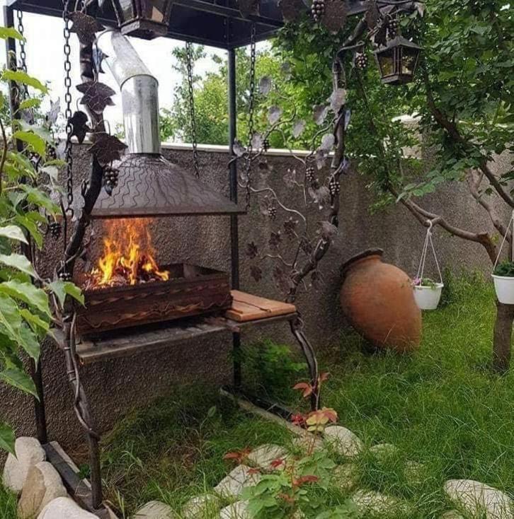 Hotel Guglux &Wine Cellar Телави Екстериор снимка