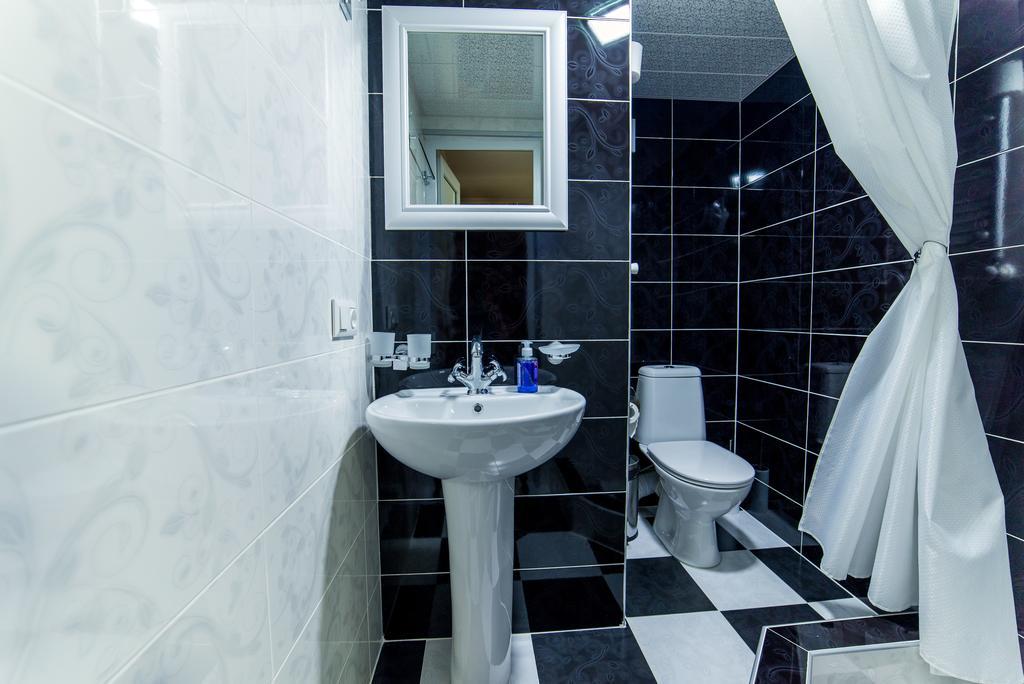 Hotel Guglux &Wine Cellar Телави Екстериор снимка