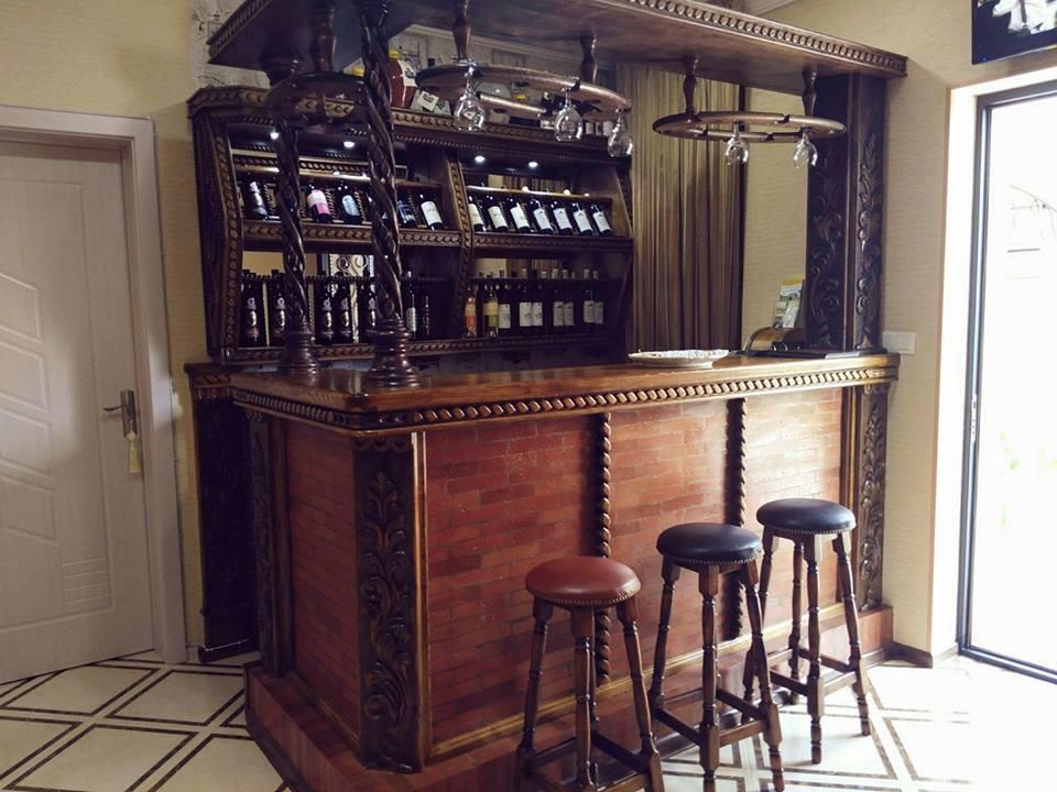 Hotel Guglux &Wine Cellar Телави Екстериор снимка
