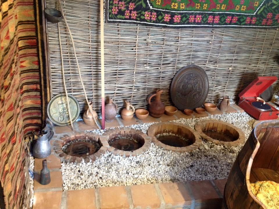 Hotel Guglux &Wine Cellar Телави Екстериор снимка