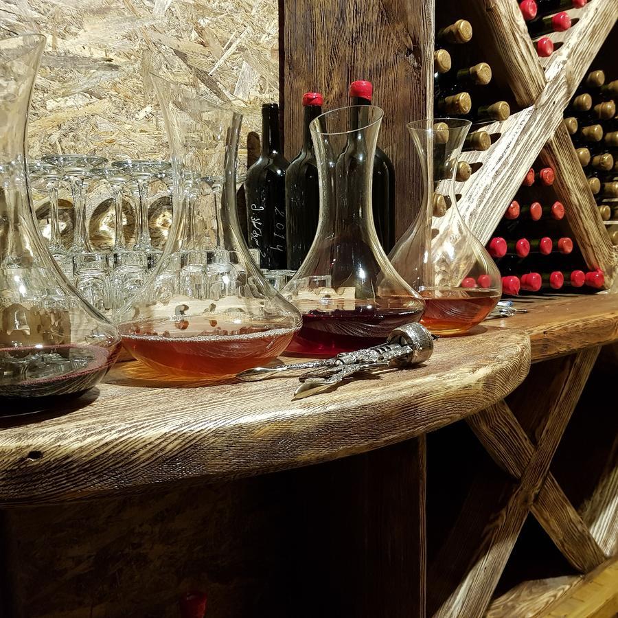 Hotel Guglux &Wine Cellar Телави Екстериор снимка